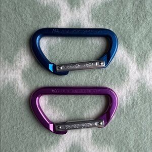 2 new REI USA Blue and Purple Carabiner Set